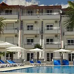 Aparthotel Restaurant Fabio 4*