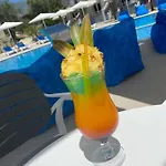 Ξενοδοχείο με διαμερίσματα Restaurant Fabio