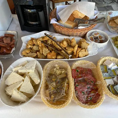 Restaurant Fabio מלון דירות 4*