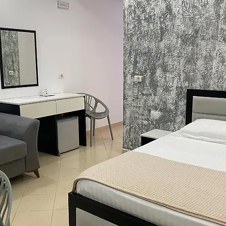 Aparthotel Restaurant Fabio 4*