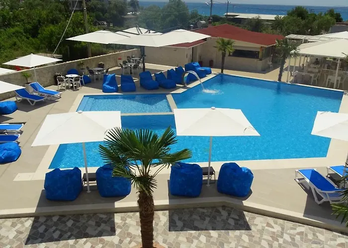 Apartmanhotel Restaurant Fabio 4*