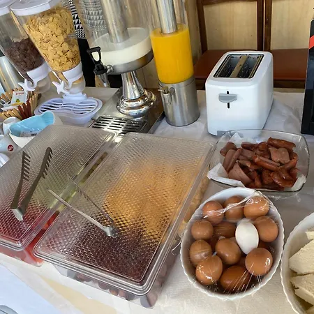 Restaurant Fabio 아파트호텔 보르쉬